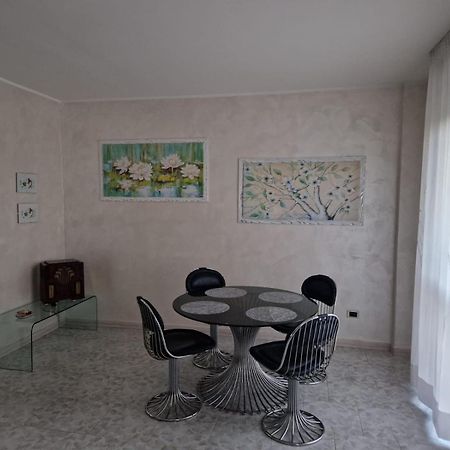 Palese Apartment Бари Екстериор снимка