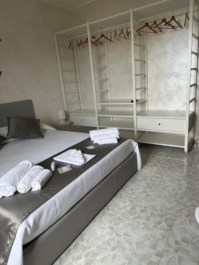 Palese Apartment Бари Екстериор снимка
