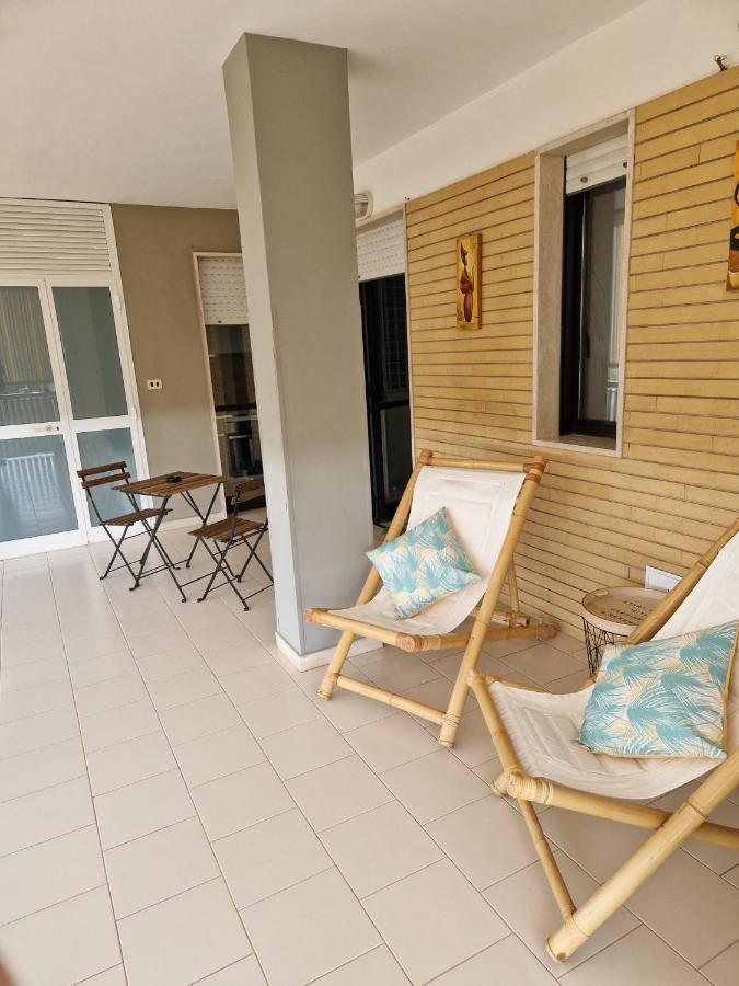 Palese Apartment Бари Екстериор снимка