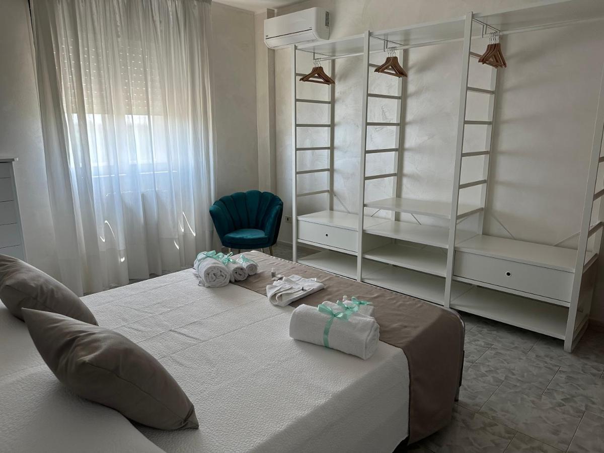 Palese Apartment Бари Екстериор снимка