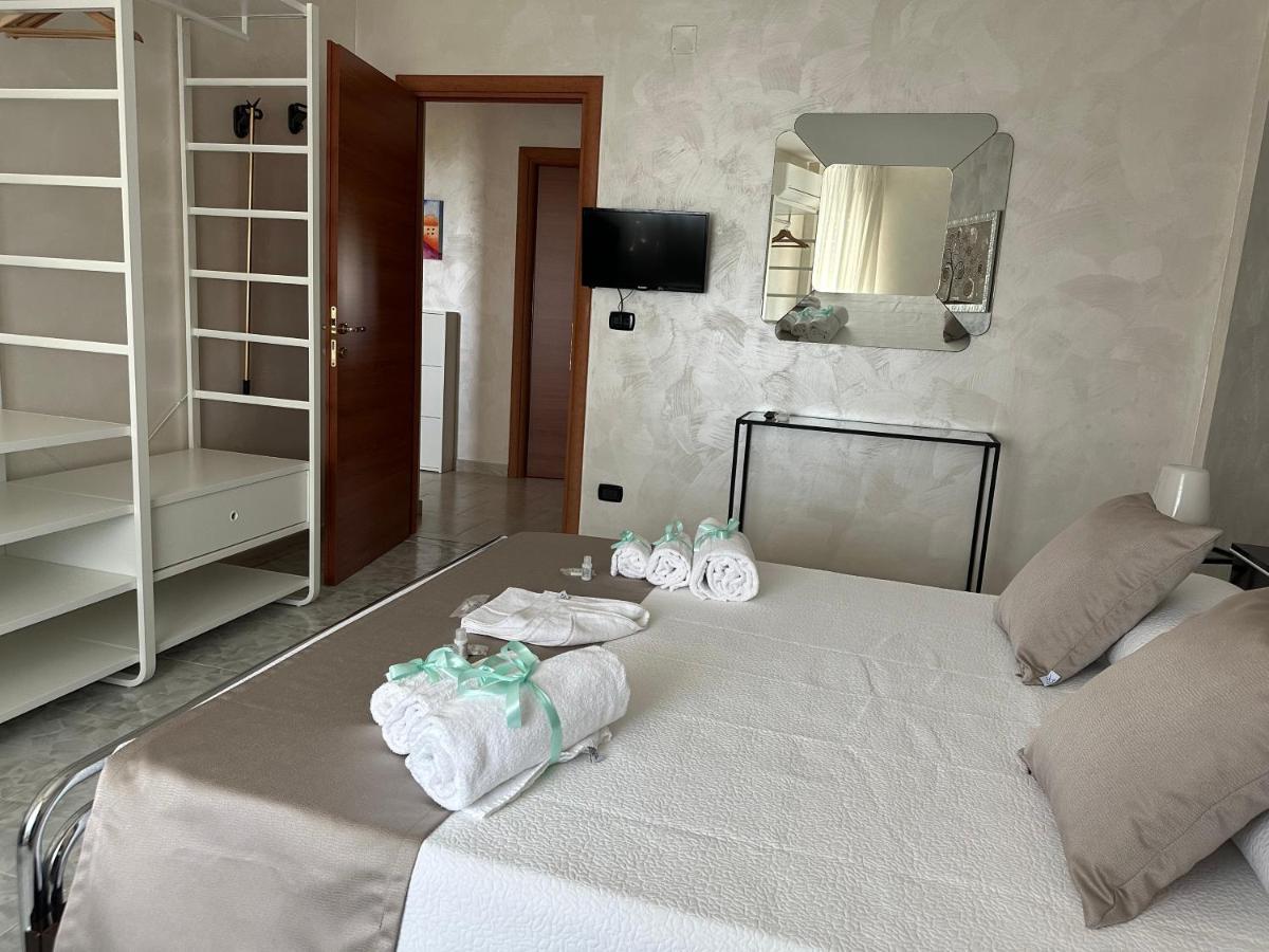 Palese Apartment Бари Екстериор снимка