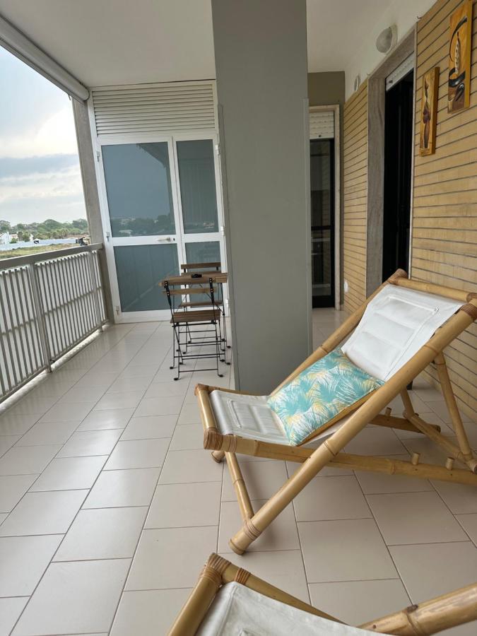 Palese Apartment Бари Екстериор снимка