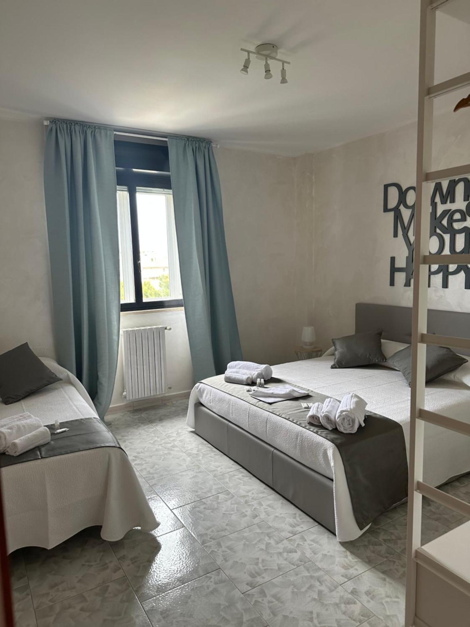Palese Apartment Бари Екстериор снимка